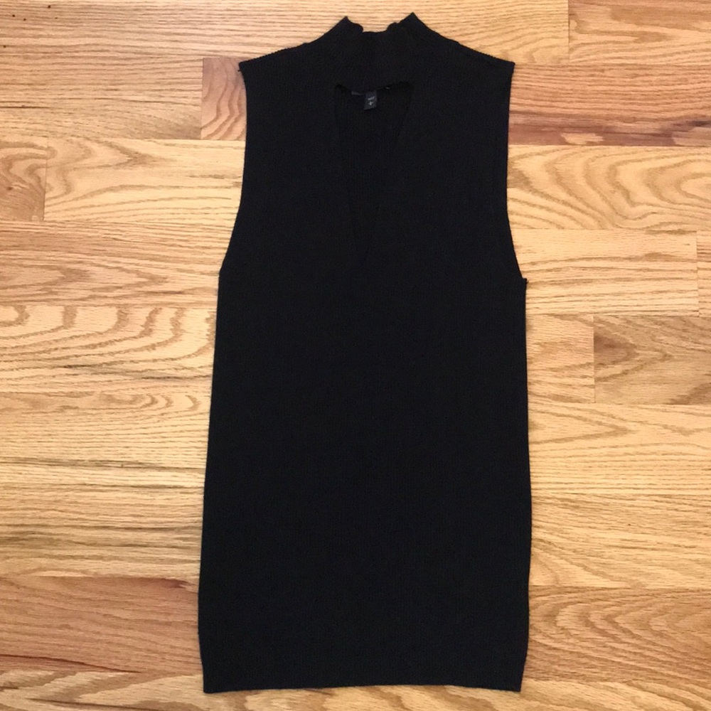 Ribbed sweater tank with cut out, Express